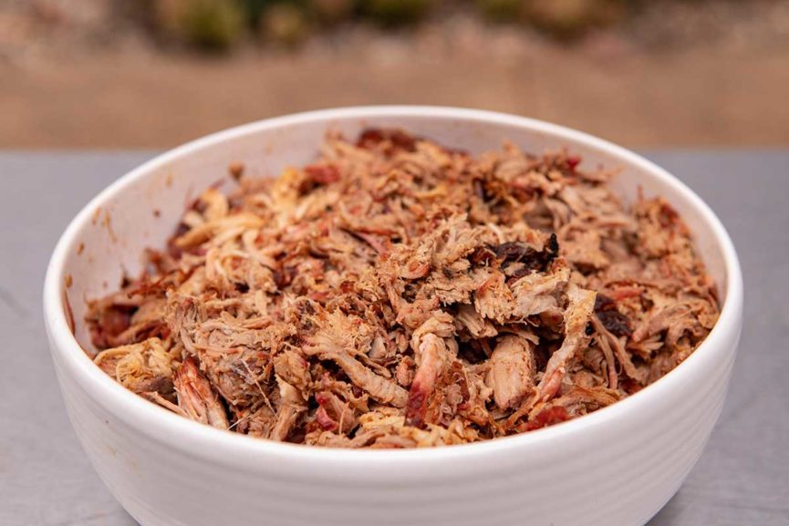 How to Smoke Pulled Pork on a Big Green Egg