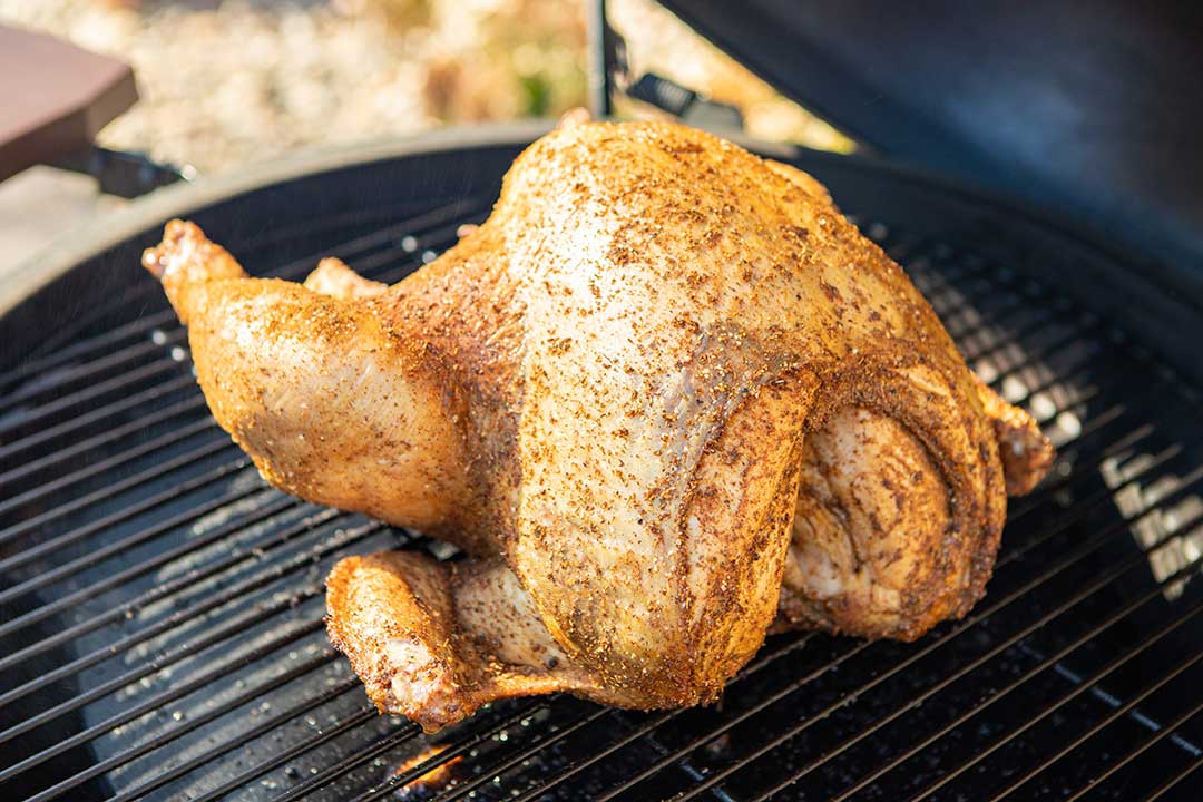 Official Method How To Smoke A Turkey In The Big Green Egg Meadow Creek Barbecue Supply