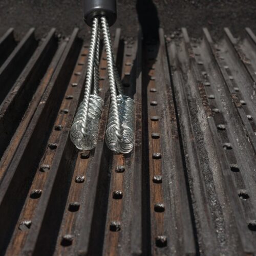 The Stainless Steel Grate Valley Grill Brush