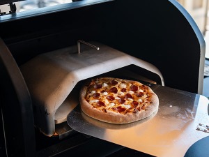 Wood-Fired Pizza Enabled on Trek Prime™ 2.0 Green Mountain Grill
